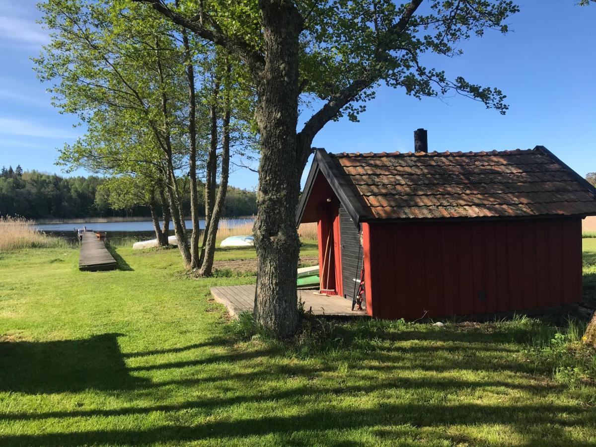 Nice Holiday House At Horse Farm With Lake And Sauna Holo  Esterno foto